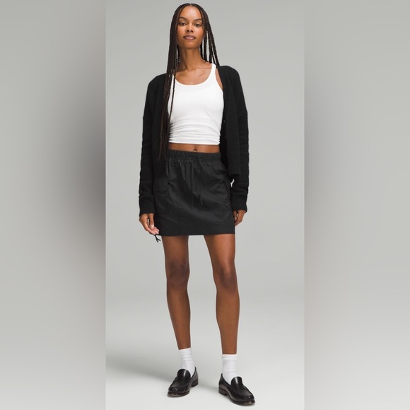 NWT Lululemon Nylon Cargo Mini Skirt in Black Pull & Tie The Side Seams Size XL - Picture 3 of 11